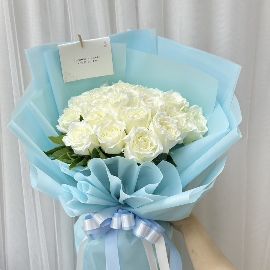 ช่อดอกไม้ "So Lucky To Have You " - Phuket
