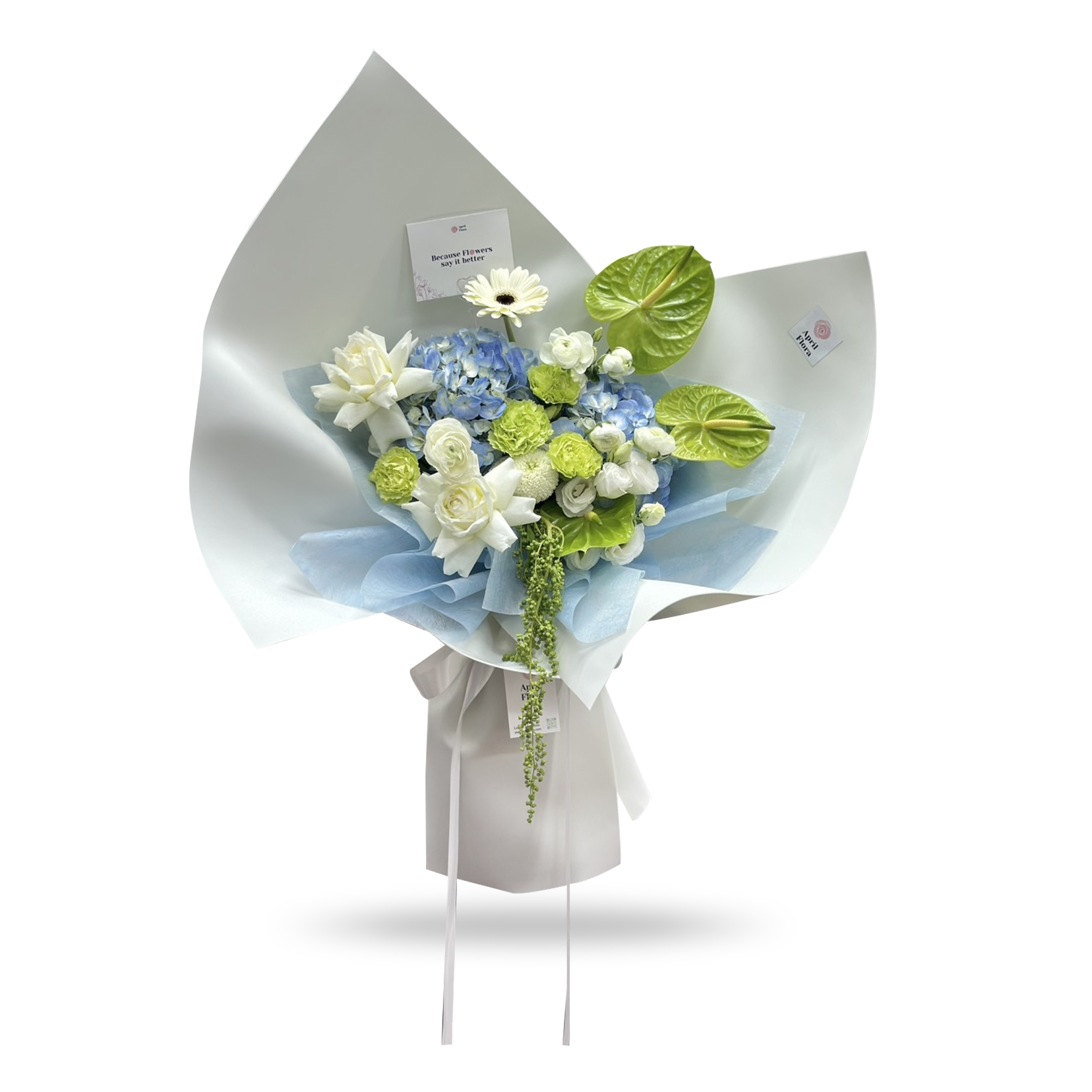 'Pearl & Sky' Bouquet