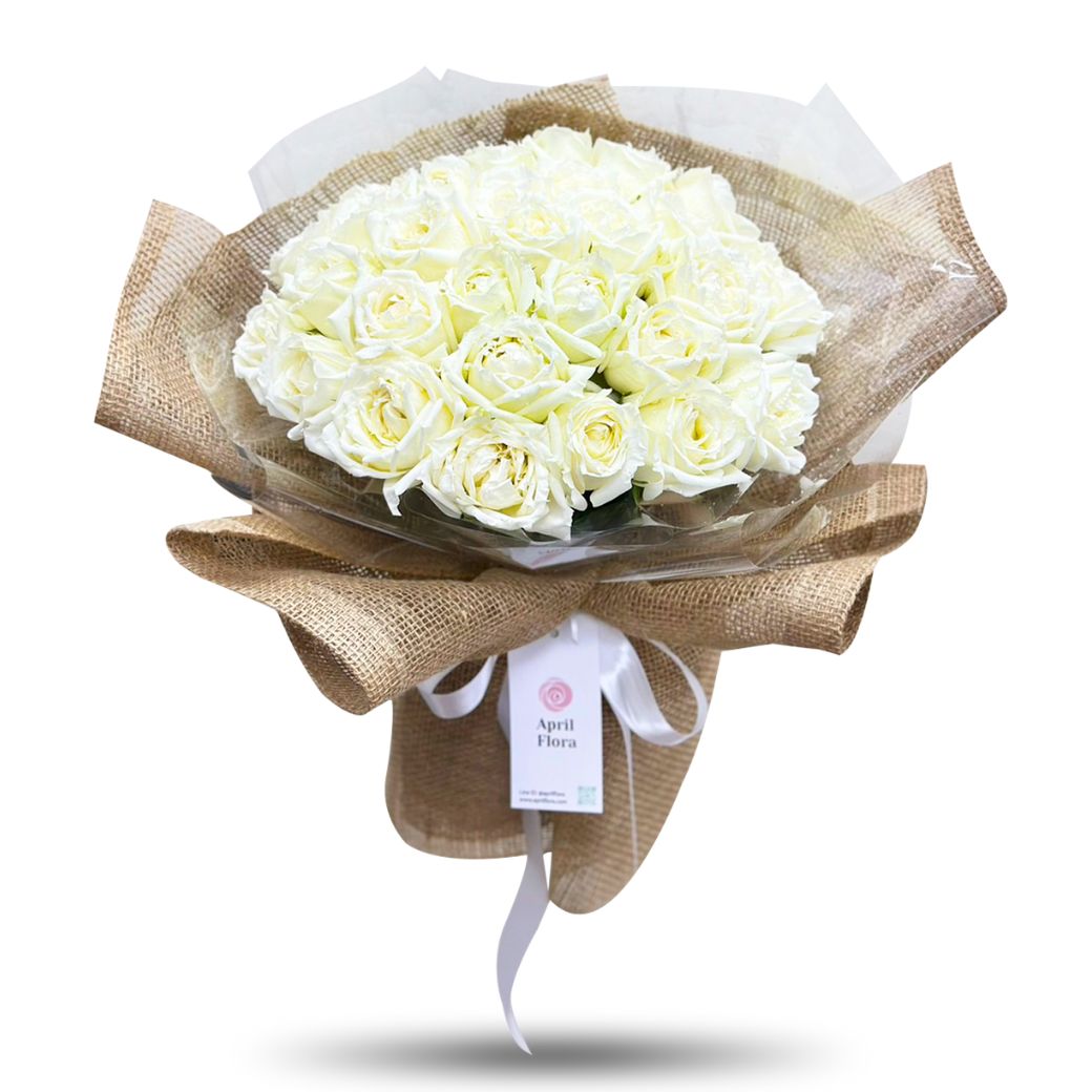 "Amaryllis" Bouquet of 30 white roses